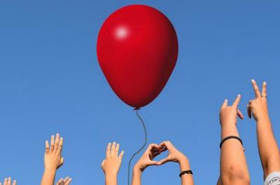 Η Θεατρική Ομάδα της ΚΕΔΥ και φίλοι παρουσιάζουν τα "ΣΤΗΡΙΓΜΑΤΑ" στο HYDRAMA THEATRE