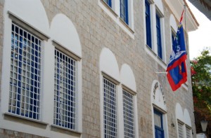 Άνοιξαν οκτώ θέσεις πλήρους απασχόλησης κοινωφελούς εργασίας για ανέργους στον Δήμο Ύδρας