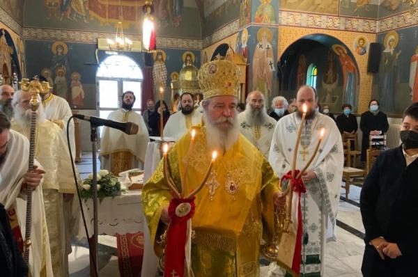 Ο Μητροπολίτης ΕΦΡΑΙΜ ιερούργησε και μίλησε στον Ι. Ναό Αγίων Αποστόλων Ηλιοκάστρου Ερμιονίδας