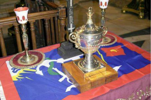 Διαμαρτυρία του Ι. Καθεδρικού Ναoύ λόγω της μη ενημέρωσης για τη μεταφορά της ληκύθου της καρδιάς του Μιαούλη στα Ψαρά