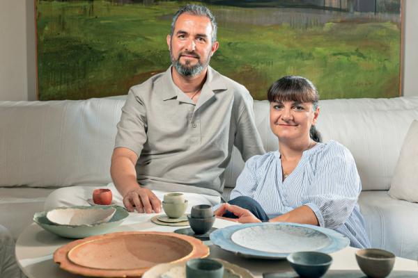 Βίκη Φιλίππου  &amp; Νίκος Ασπρούλης | Οι εικαστικοί που έδωσαν ψυχή στο τσιμέντο