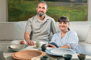 Βίκη Φιλίππου  & Νίκος Ασπρούλης | Οι εικαστικοί που έδωσαν ψυχή στο τσιμέντο