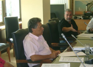 Συνάντηση-διαβούλευση για άνοιγμα καταστημάτων τις Κυριακές και παρεμπόριο