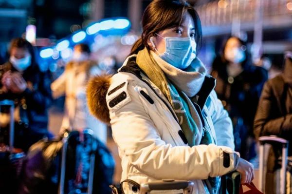 Κορωνοϊός: Νέα έρευνα συστήνει χρήση μάσκας και απόσταση ασφαλείας