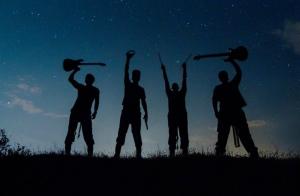 Οι Deejay Nic The Band ζωντανά στον Κλασικό Μαραθώνιο της Αθήνας