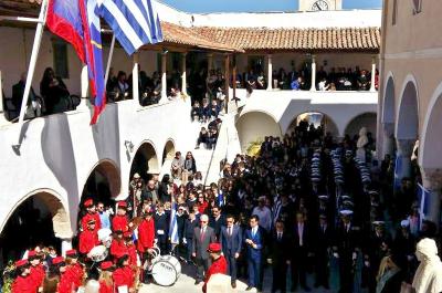 Mε λαμπρότητα γιορτάστηκε και φέτος στην Ύδρα η εθνική επέτειος της 25ης Μαρτίου