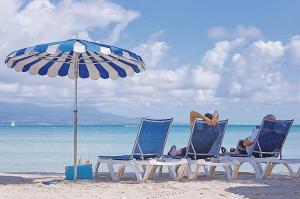 8.911 καταγγελίες,  μέχρι σήμερα, για παρανομίες στις παραλίες της χώρας μέσω του MyCoast