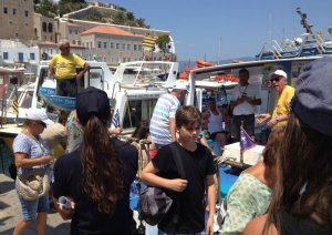 Αναστάστωση με τις δρομολογιακές βάρκες και το μετ' επιστροφής εισιτήριο