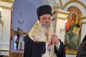 Προεξάρχοντος του Μητροπολίτη ΕΦΡΑΙΜ η εξόδιος ακολουθία της Καθηγουμένης του Ι. Ησυχαστηρίου Αγίων Φωτεινής και Ελισάβετ