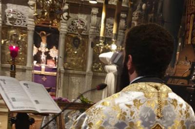 Συγκίνησε η "κεκλεισμένων των θυρών" Ακολουθία του Ακάθιστου Ύμνου στον Ι. Καθεδρικό Ναό της Ύδρας