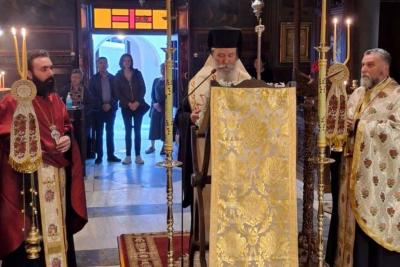 Ο Ποιμενάρχης μας κ. ΕΦΡΑΙΜ χοροστάτησε στην Ακολουθία του Ακάθιστου Ύμνου στον Ι. Καθεδρικό Ναό Ύδρας