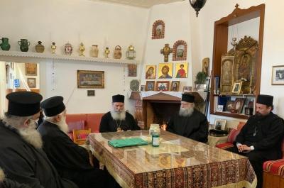 Ο Μητροπολίτης Ύδρας ΕΦΡΑΙΜ στην Τοπική Ιερατική Σύναξη στην Μονή των Αγίων Αναργύρων