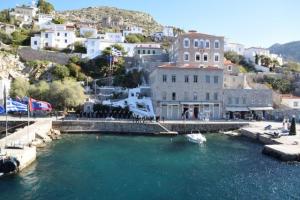 Εισαγωγή στις Ακαδημίες Εμπορικού Ναυτικού Ακαδημαϊκού Έτους 2020 - 2021 - Πίνακες με στατιστικά στοιχεία