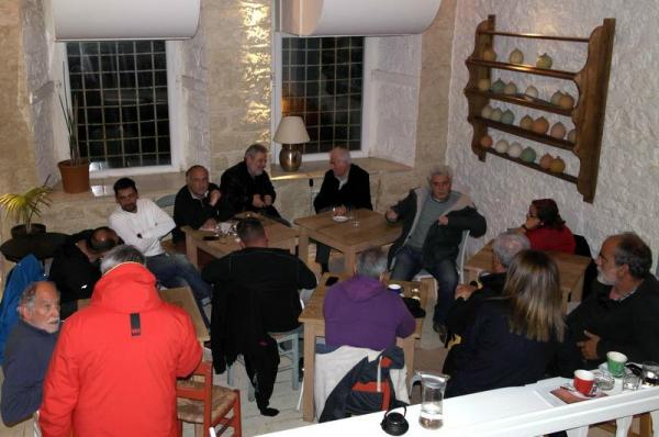 Από τη συζήτηση του Επικεφαλής του Συνδυασμού "ΥΔΡΑ ΠΡΩΤΟ ΝΗΣΙ", Λ. Κεχαγιόγλου με επιχειρηματίες της Ύδρας