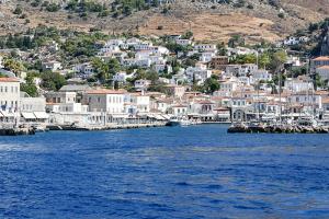 Ανακοίνωση   του Εμπορικού Συλλόγου Ύδρας σχετικά με την πρόσφατη διάρρηξη σε κατάστημα του νησιού