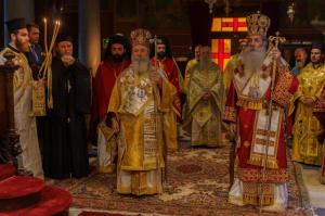 Τελέστηκε Δισαρχιερατική  Θ. Λειτουργία προεξάρχοντος του Ποιμενάρχη μας κ. ΕΦΡΑΙΜ, με την τιμητική συμμετοχή του  Μητροπολίτη Πειραιά κ. ΣΕΡΑΦΕΙΜ