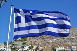 Όλοι μαζί ενωμένοι στον αγώνα της εθνικής αντοχής