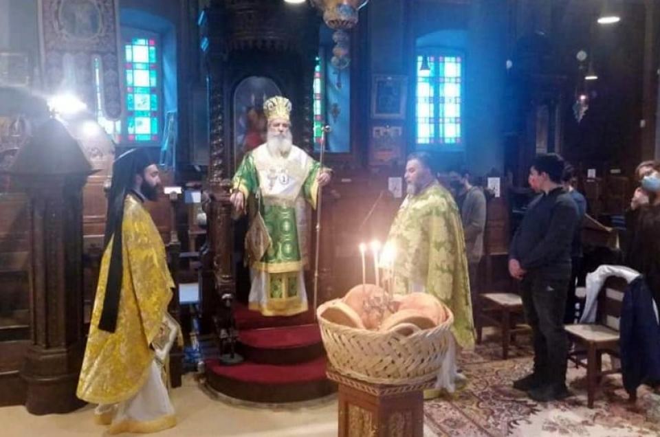 Η Γιορτή  των τριών Ιεραρχών στον Ι. Καθεδρικό Ναό της Ύδρας