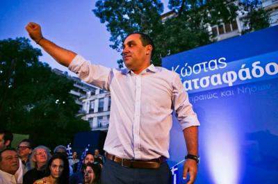 Ο Κώστας Κατσαφάδος ευχαριστεί τους πολίτες. "Η δύναμη μου είστε μόνο εσείς!"