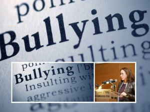 Περί "εκφοβισμού"  στο σχολείο και αλλού... Επίκαιρο άρθρο της Χριστίνας Ζαραφωνίτου στη "ΦτΥ"