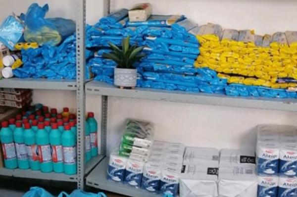 Ολοκληρώθηκε η διανομή των προϊόντων στους ωφελούμενους του κοινωνικού παντοπωλείου της Ύδρας για το μήνα Αύγουστο