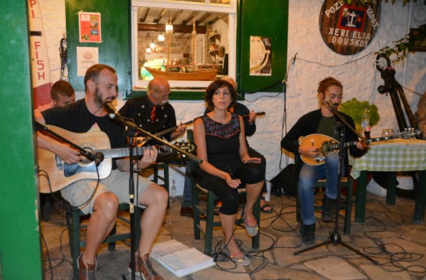 Και το ρεμπέτικο έπεφτε.... straight through