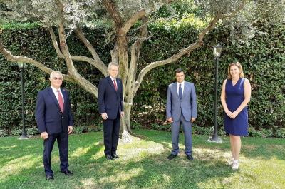 Συμφωνία για πρωτόκολλο αδελφοποίησης του Δήμου Ύδρας με την Αμερικανική πόλη του Τάρπον Σπρινγκς