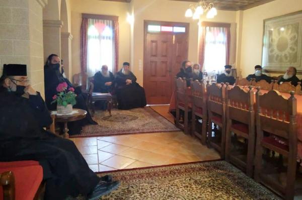 Τοπική Ιερατική Σύναξη στην Αίγινα συγκάλεσε ο Σεβασμιότατος Ποιμενάρχης ΕΦΡΑΙΜ