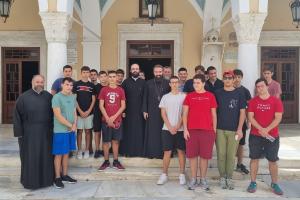 Με αγιασμό  και σε όμορφο κλίμα ξεκίνησαν οι κατηχητικές συνάξεις των νέων Γυμνασίου και Λυκείου Ύδρας