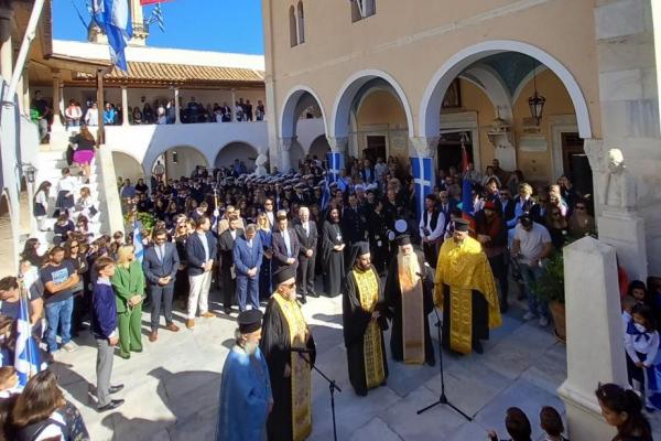 Με επισημότητα  ο εορτασμός της 28ης Οκτωβρίου στην Ύδρα