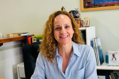 Συνέντευξη της ναυτιλιακής πράκτορα Λουκίας Λούλου - 30 χρόνια κρουαζιέρα στην Ύδρα