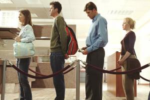 Nέο ωράριο συναλλαγών στις τράπεζες από την 1η Μαΐου