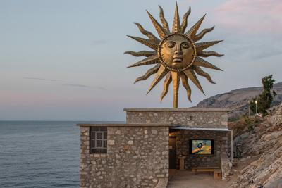 Νέες ώρες  για την έκθεση "Dream Machines" στον εκθεσιακό χώρο του Ιδρύματος ΔΕΣΤΕ