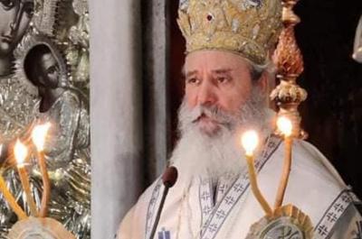 Στον Καθεδρικό Ναό Ύδρας ιερούργησε ο Μητροπολίτης κ. ΕΦΡΑΙΜ