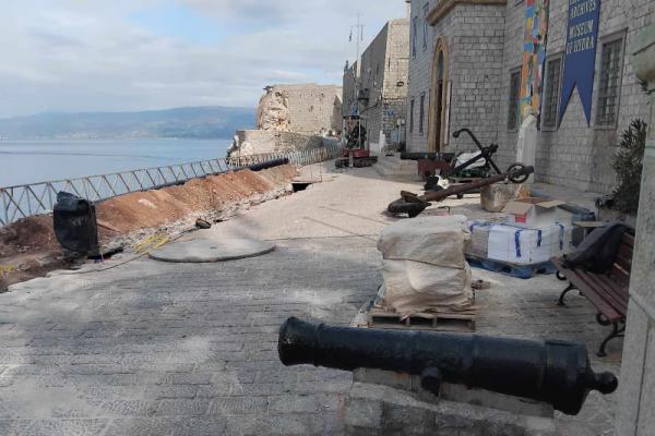 Δήμαρχος Ύδρας  Γ. Κουκουδάκης: "Σε πλήρη εξέλιξη το έργο της αντικατάστασης των σωληνώσεων αμιάντου"