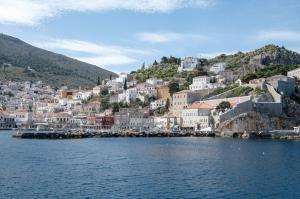 Από Οκτώβρη και πάλι οι εργασίες στον εξωτερικό λιμενοβραχίονα της Ύδρας