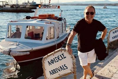 Ο Michael Kors επισκέφτηκε την Ύδρα για χαλαρές στιγμές