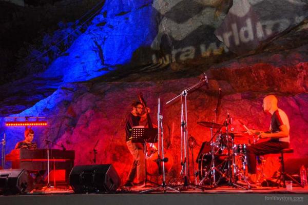 Την επίσημη έναρξη στο ΙΑΜΥ έκανε το Hydra World Music Festival