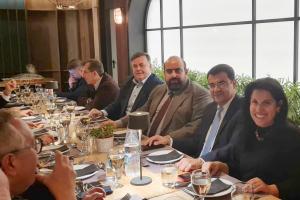 Κοπή Πρωτοχρονιάτικης Βασιλόπιτας από το Δίκτυο Συνεργασίας Δήμων Π.Ε. Νήσων Αττικής