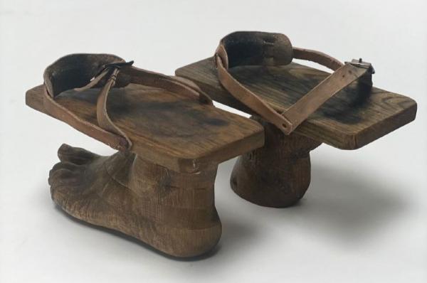 "The Greek Gift" στα Σφαγεία της Ύδρας - Nέα και παλαιότερα έργα καλλιτεχνών που διατηρούν μακρόχρονες σχέσεις με τον Δάκη Ιωάννου