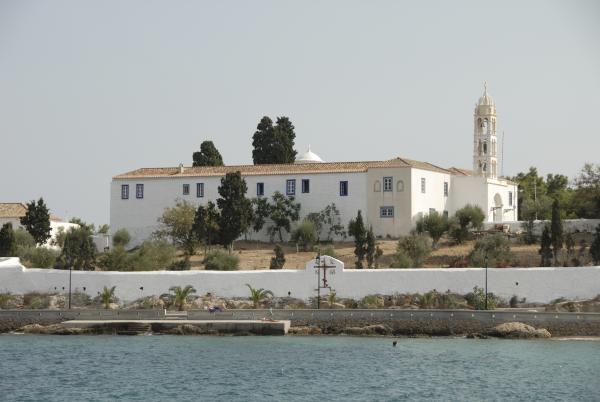 Ο Μητροπολίτης ΕΦΡΑΙΜ θα βρίσκεται στις Σπέτσες κατά το τριήμερο (1-3 Απριλίου 2022)