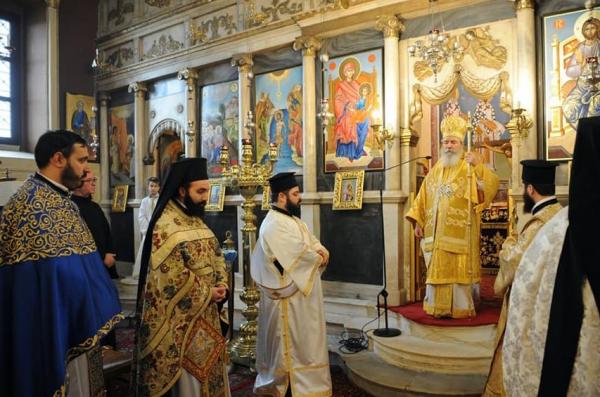 Εις Διάκονον Χειροτονία υπό του Μητροπολίτη ΕΦΡΑΙΜ στον Ιερό Μητροπολιτικό Ναό Τιμίου Προδρόμου Κρανιδίου