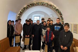 Από τη συνάντηση των παιδιών Γυμνασίου και Λυκείου Ύδρας στο εντευκτήριο της Ιεράς Μητρόπολης