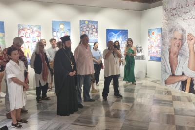 Στα εγκαίνια  της έκθεσης για τον Μάικλ Λόρενς στο ΙΑΜΥ, ο Πανοσ. Πρωτοσύγκελλος Αρχιμ. π. Νεκτάριος Δαρδανός