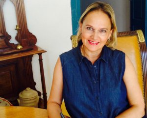 Μαρία Κλαδάκη-Πιερρουτσάκου : Συνένωση δυνάμεων και ενιαία εξωστρεφής στρατηγική