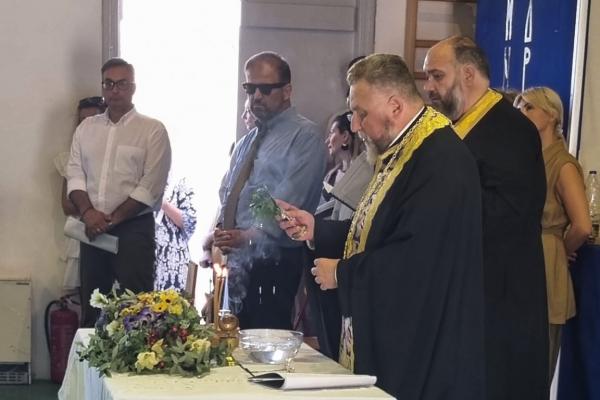 Στον αγιασμό  Γυμνασίου και Λυκείου παρέστη ο Γεν. Αρχιερατικός Επίτροπος πρωτ. π. Ακίνδυνος Δαρδανός