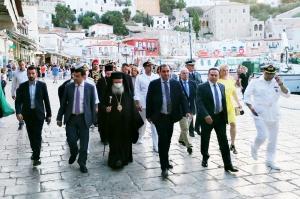 Την Κυβέρνηση εκπροσώπησε στα Μιαούλεια ο Κώστας Κατσαφάδος - Καλά νέα για την προβλήτα στο Μετόχι