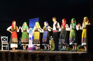 Χορός και φορεσιά! Μια όμορφη βραδιά γεμάτη παράδοση από τον Υ.Ν.Ο