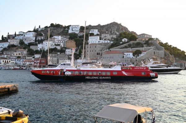 Ποια δρομολόγια  της Hellenic Seaways δεν θα πραγματοποιηθούν λόγω της απεργίας των ναυτεργατικών σωματείων