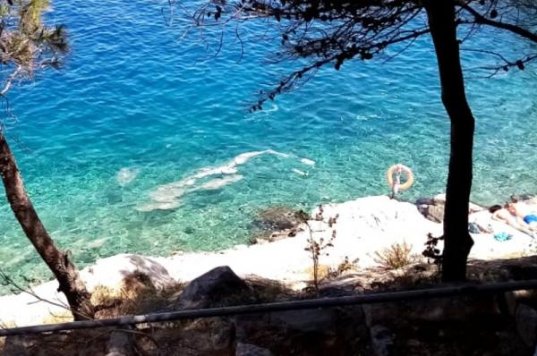 Απροετοίμαστες οι παραλίες του νησιού για τους πρώτους τουρίστες;